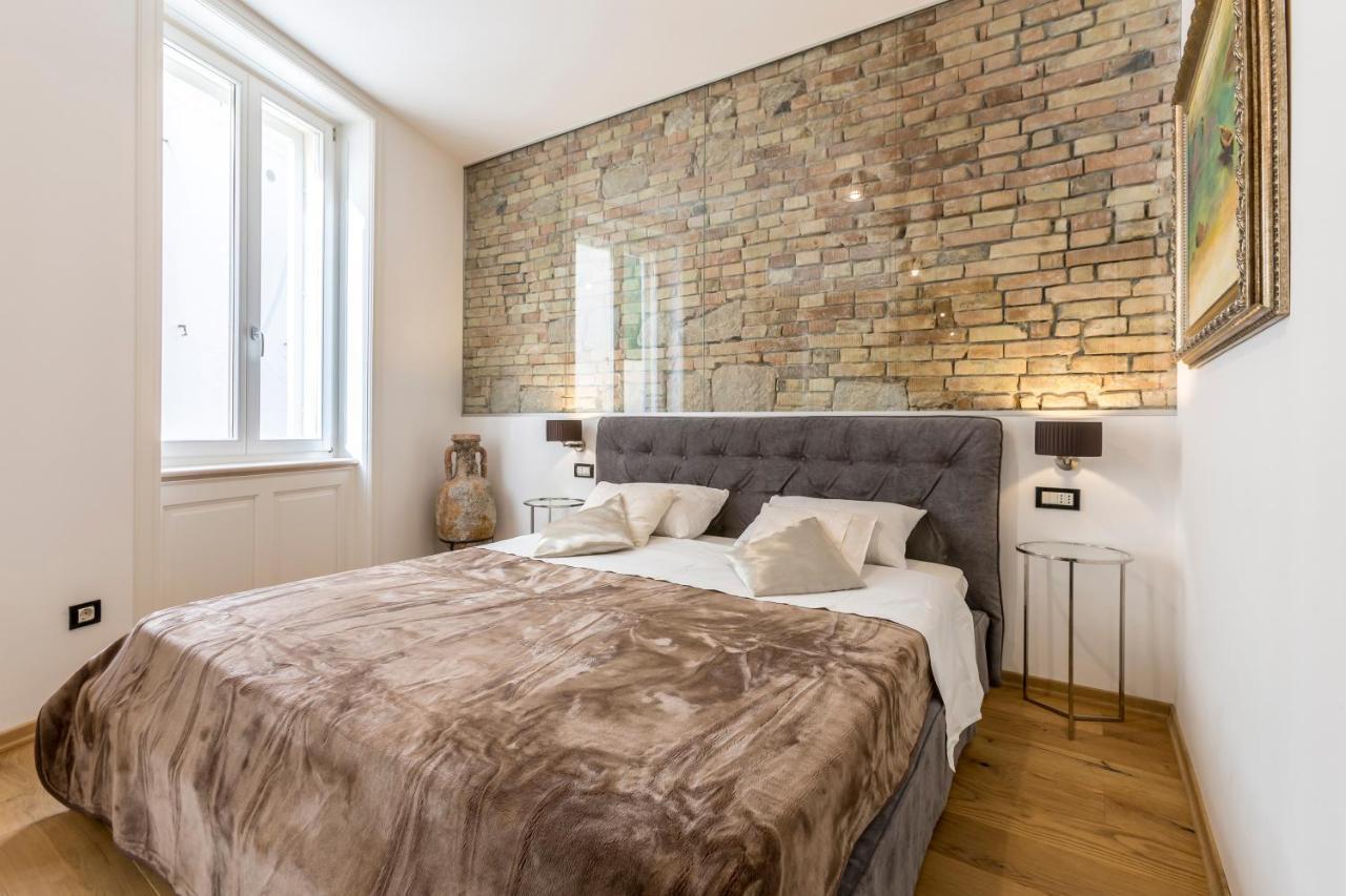 Queen Apartment Сплит Екстериор снимка